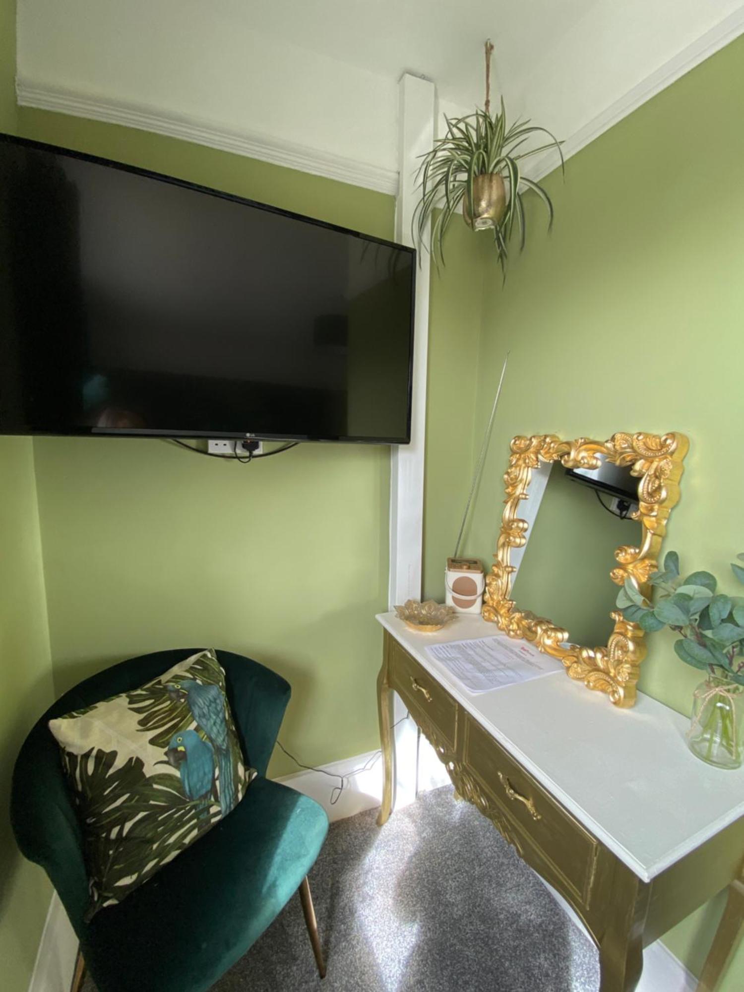 بورثكول Butterfly Guest House المظهر الخارجي الصورة